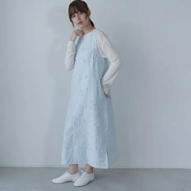 Canako Inoue |「Havina」Sleeveless Dress (light blue) | レディース ノースリーブワンピース ロングワンピース スリーブレスドレス ライトブルー 北欧 フィンランド テキスタイル レイヤード 重ね着 ゆったり