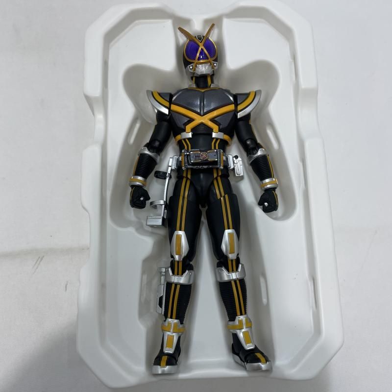 中古】開封)BANDAI S.H.Figuarts(真骨彫製法) 仮面ライダーカイザ