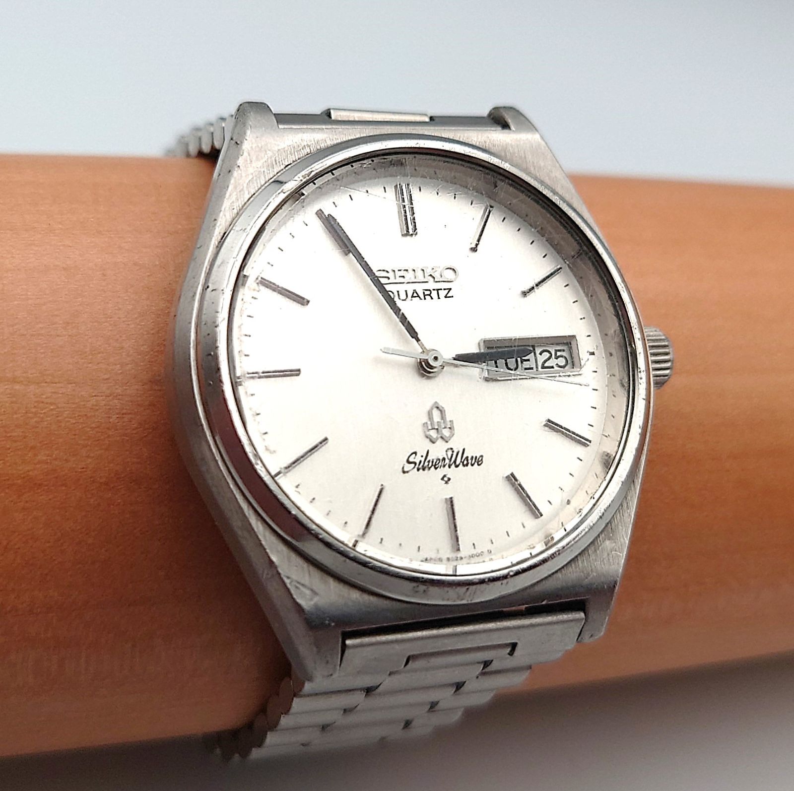 [Working Good] Battery Replaced SEIKO SILVER WAVE Silver Wave 8229-8000 Vintage Quartz/J-049
