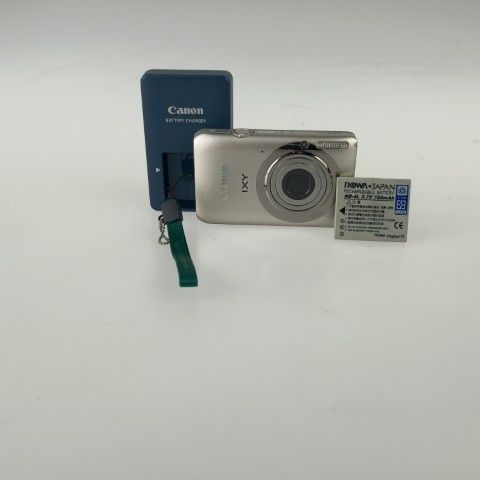 Canon IXY 210F Silver compact digital camera digital camera