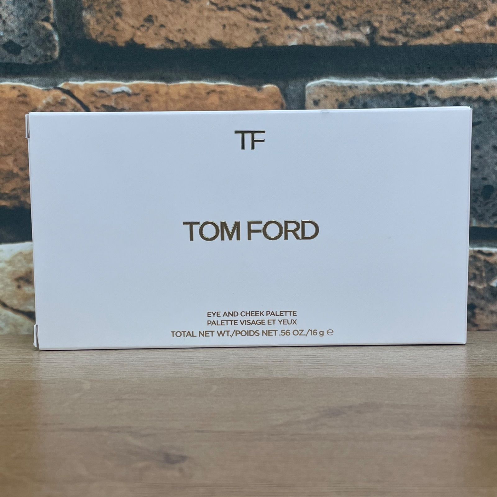 ★DE 【中古品】 TOM FORD BEAUTY トムフォードビューティー アイ アンド チーク パレット 【01W ロウディザイア】KKVTRDE446