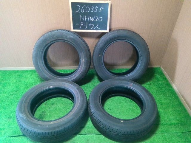 15インチ ダンロップ ノーマルタイヤ EC202 24年製 185/65R15 4本セットプリウス 外し DAA-NHW20 自社品番260355 4S2