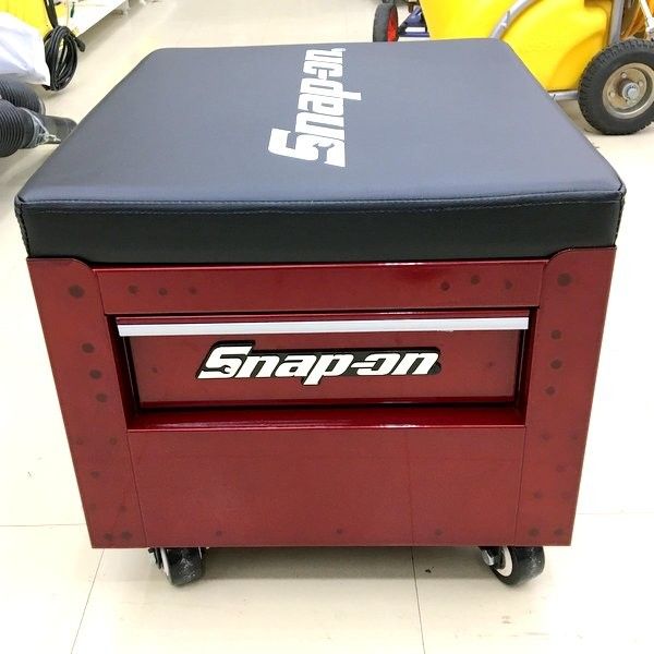 Snap-on スナップオン シートクリーパーボックス ディープクリアレッド 限定カラー ツールボックス 椅子 ガレージ インテリア 工具箱★ DT2042