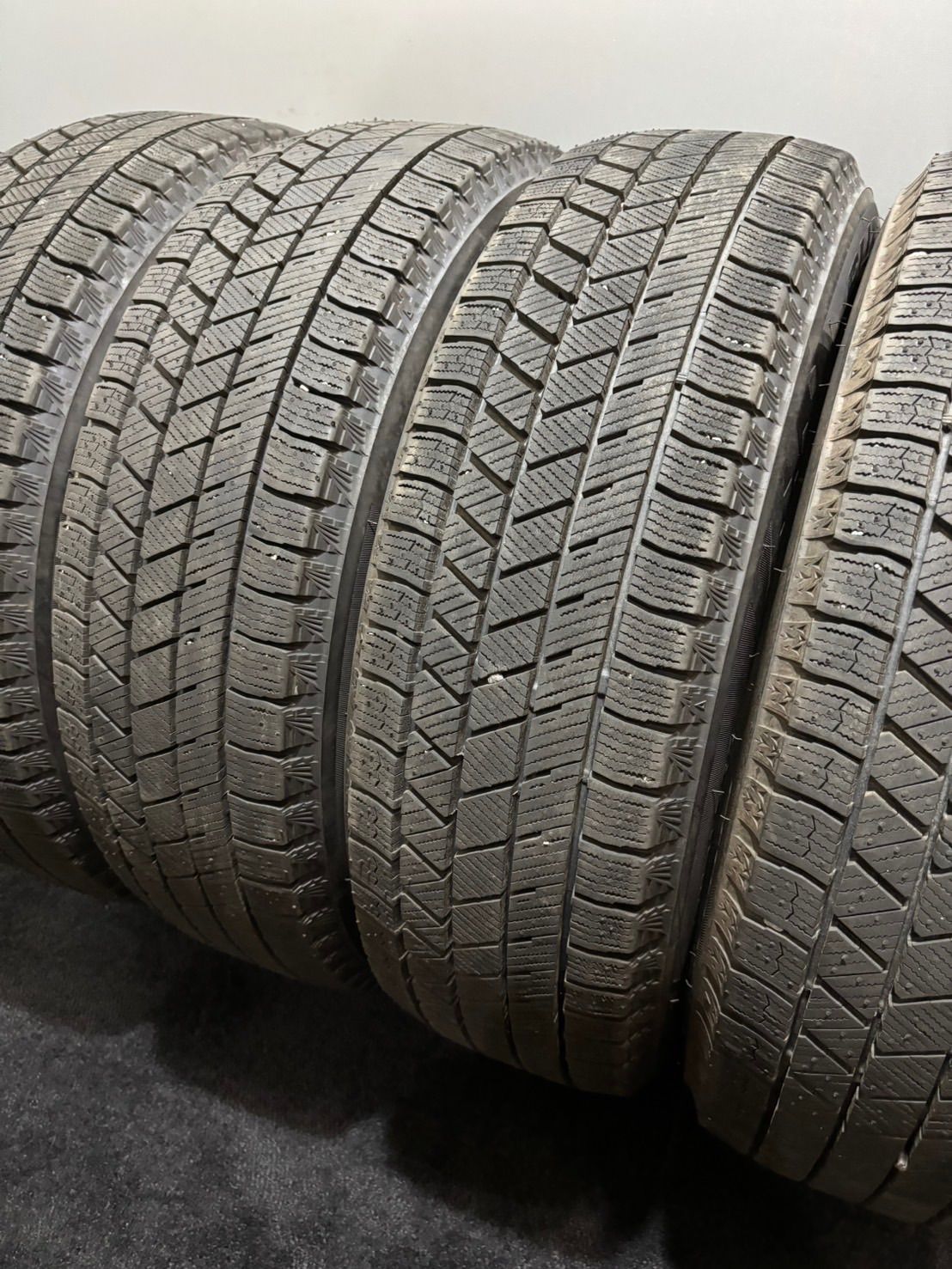 ★175/60R16 BRIDGESTONE/VRX3 22年製 スタッドレス 4本 ブリヂストン ブリザック ラクティス イグニス (3-N15) 18,200円