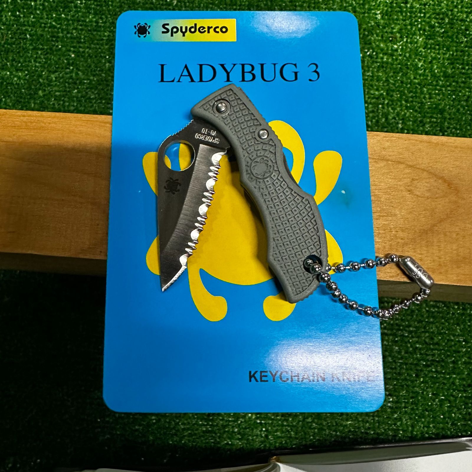 【Spyderco】レディバグ3　セレーション GR 波刃 グリーン 6,880円