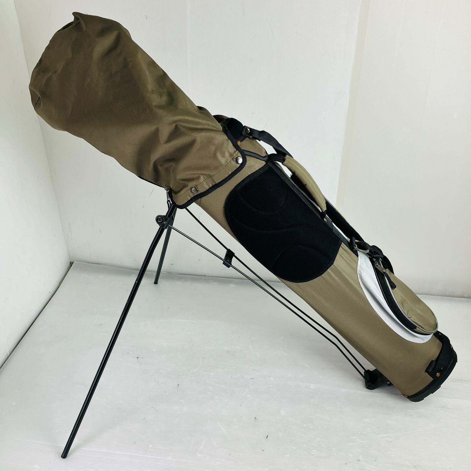 https://assets.mercari-shops-static.com/-/large/plain/2JVwsr6FzxshNVSdFg2Hnx.jpg@jpg