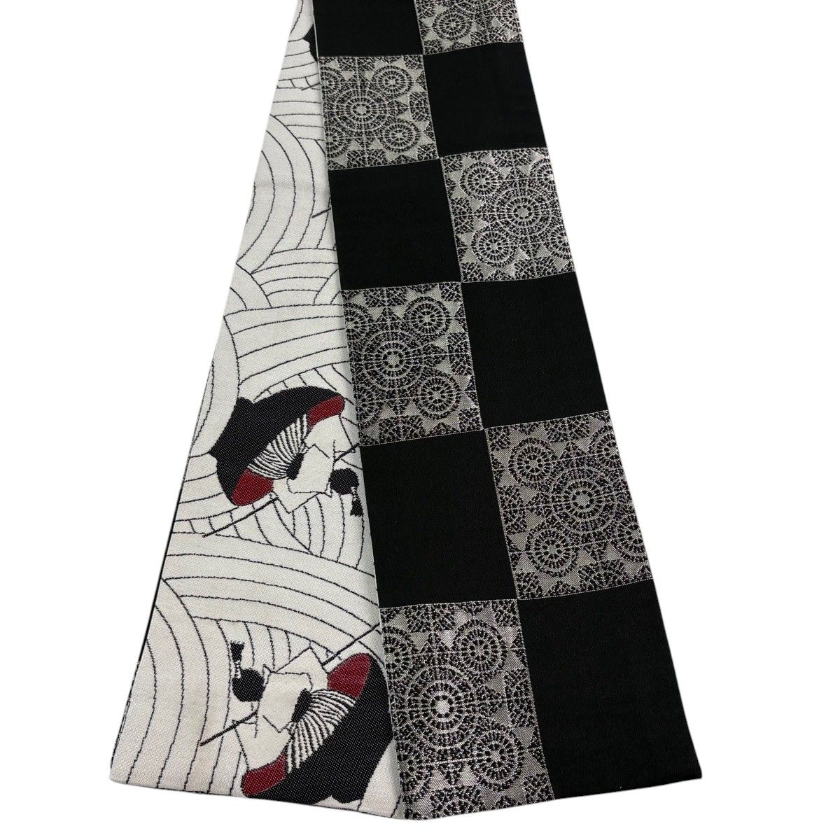 【美品】角帯 名品 市松 幾何学 銀糸 黒 正絹 【中古】