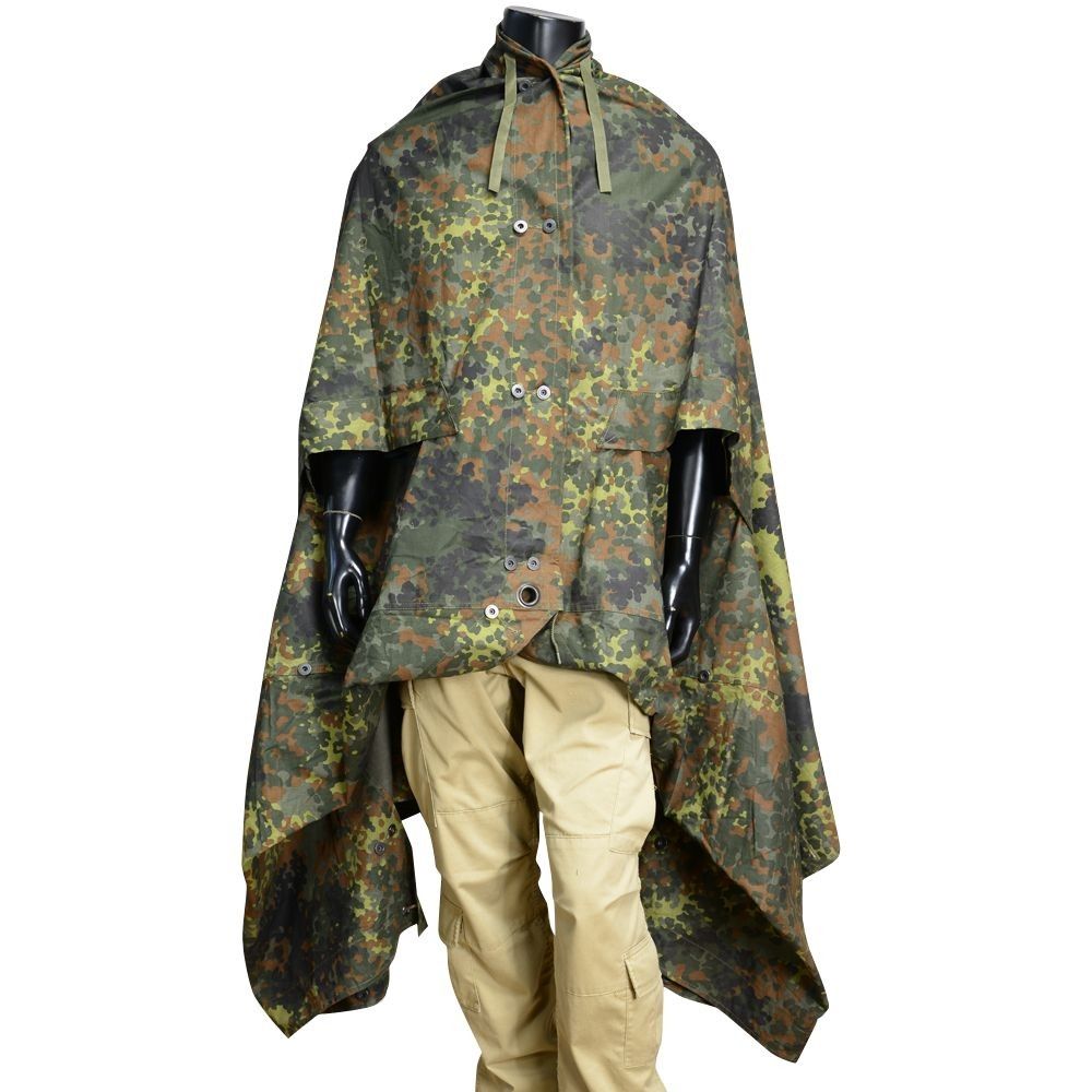 ドイツ軍放出品 テントシート／ポンチョ 軍幕 Flecktarn フレクター迷彩 [ 破損あり ]