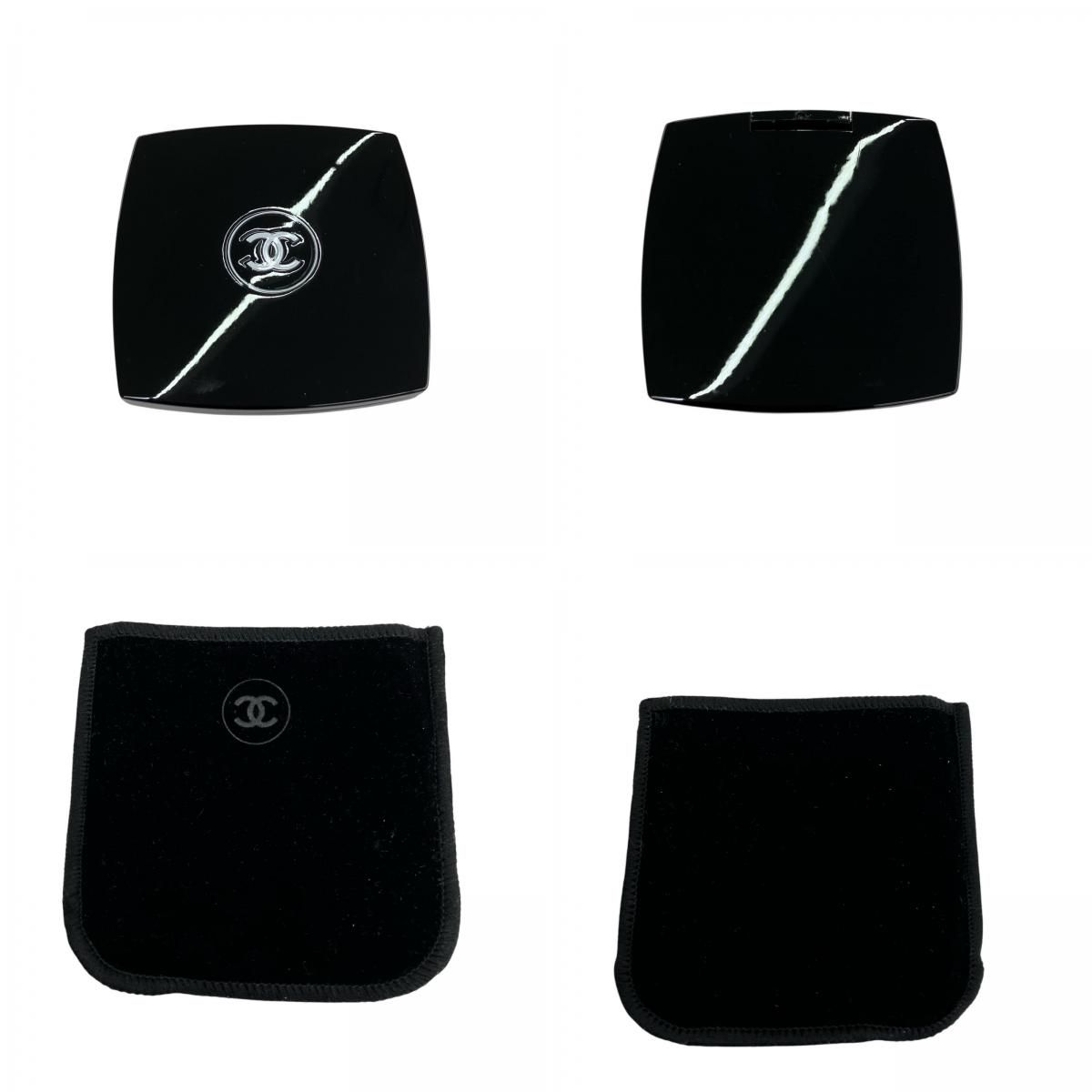 https://assets.mercari-shops-static.com/-/large/plain/2JVyd8QAmsfLXU93rd8iqs.jpg@jpg