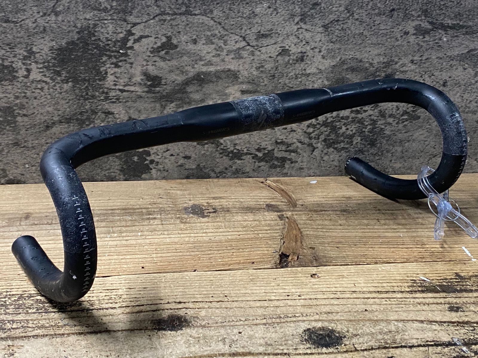 KK532 スペシャライズド SPECIALIZED S-WORKS CARBON SHALLOW ROAD BAR 400mm カーボン ドロップハンドル 12,166円