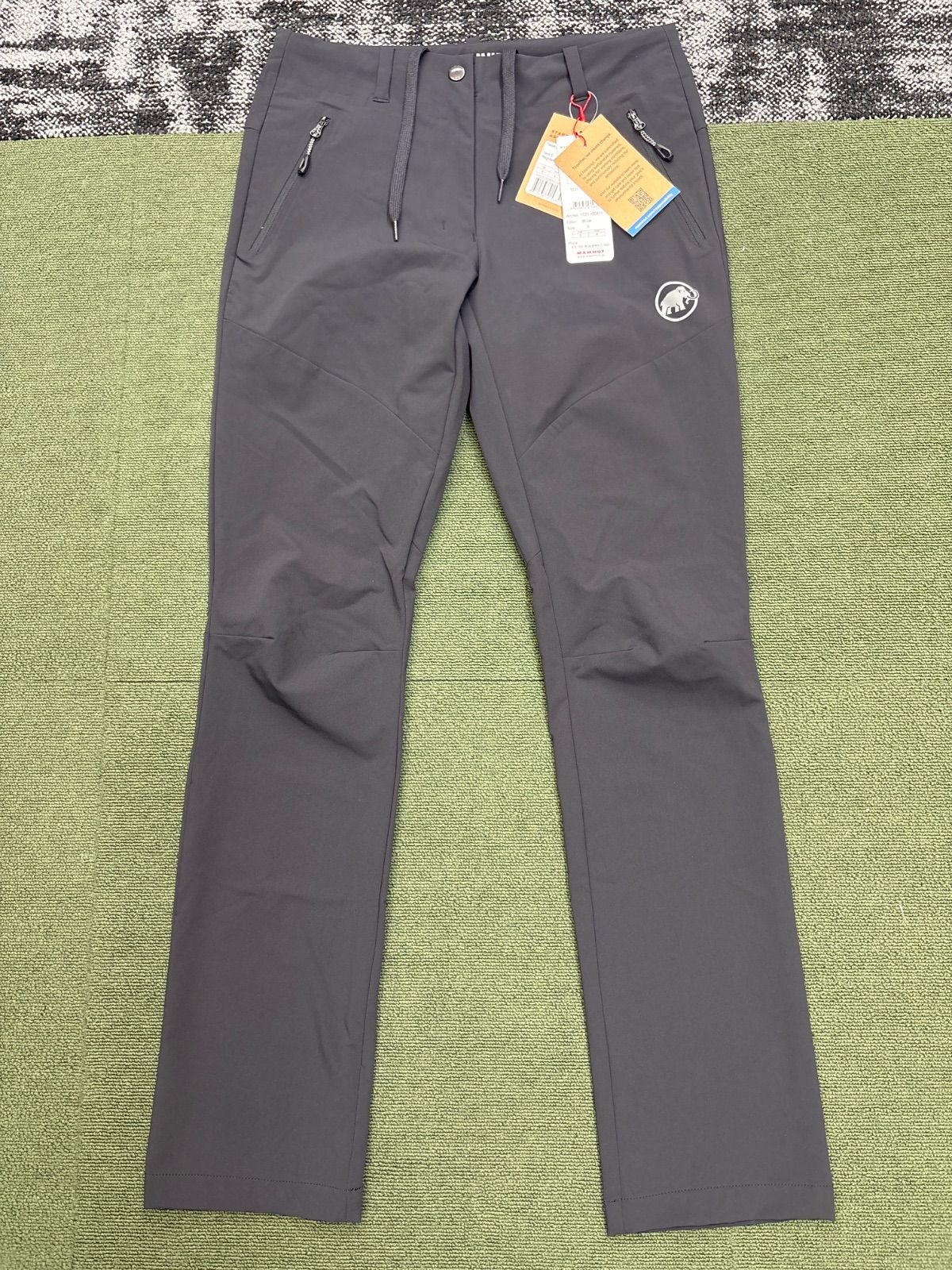 【タグ付き未使用品！】MAMMUT trekkers 3.0 ソフトシェル パンツ アジアンフィット レディース Sサイズ 送料無料♪