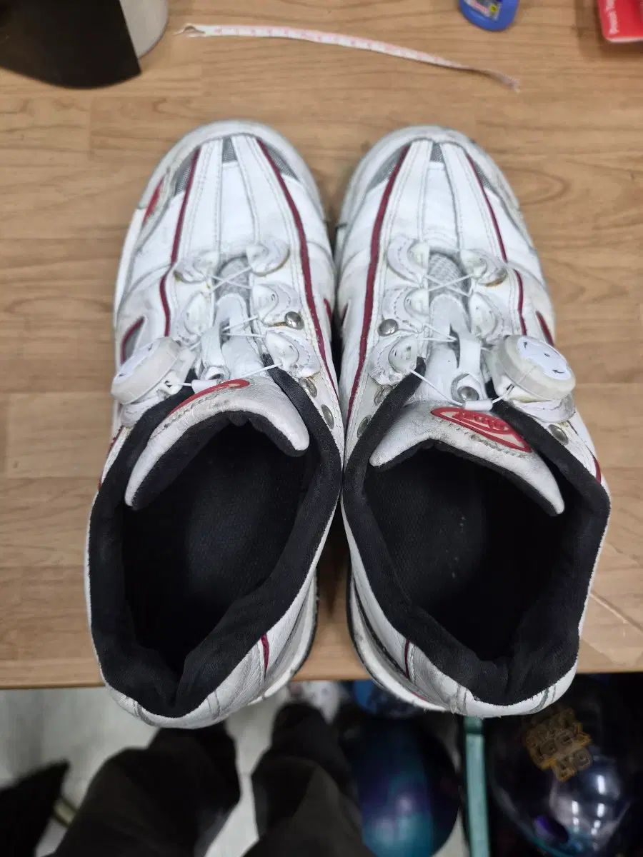 中古ボーリングシューズ バイネル ダイアル 265 左右兼用