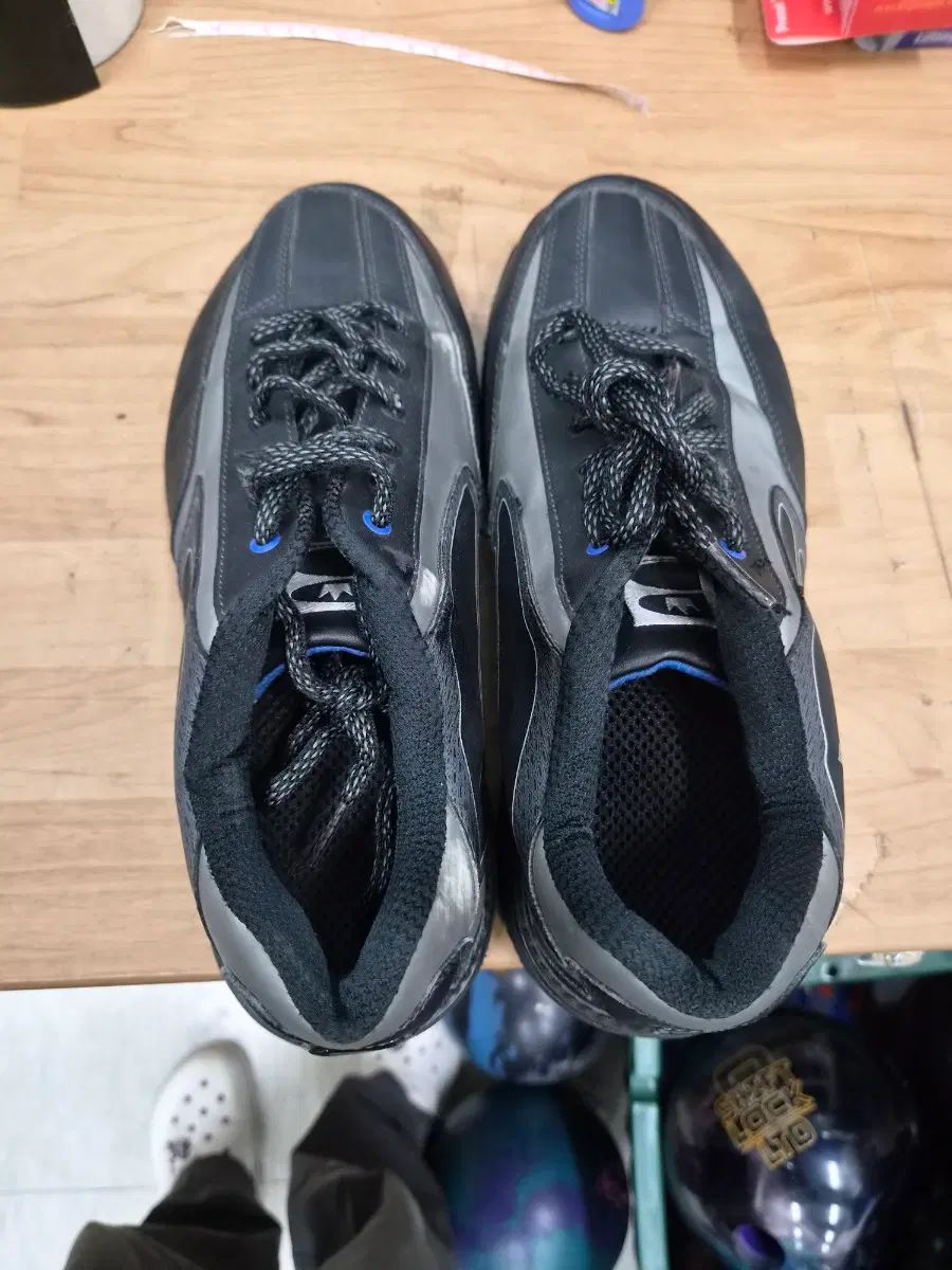 中古ボーリングシューズ BRUNSWICK（ブランズウィック） 255 左右兼用