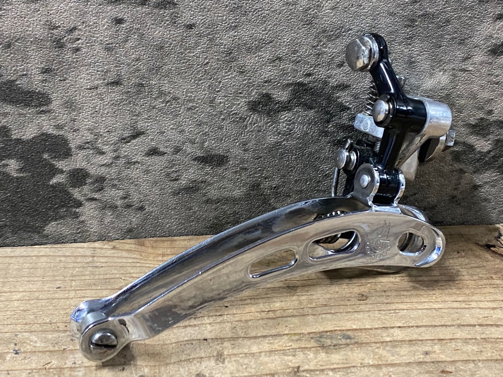 KL873 カンパニョーロ CAMPAGNOLO スーパーレーコード SUPER RECORD フロントディレイラー