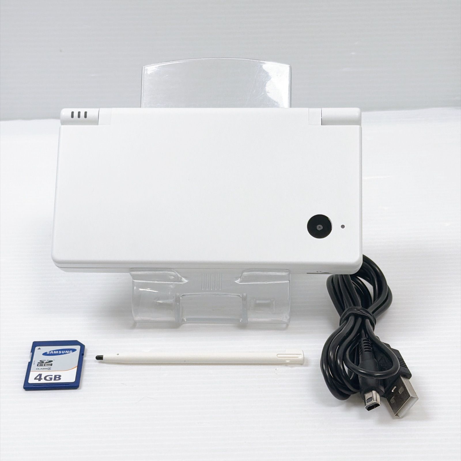 Extremely Beautiful Nintendo DSi White Playable Set Operation Confirmed Nintendo DS DSi DSi Nintendo Control Number M2194