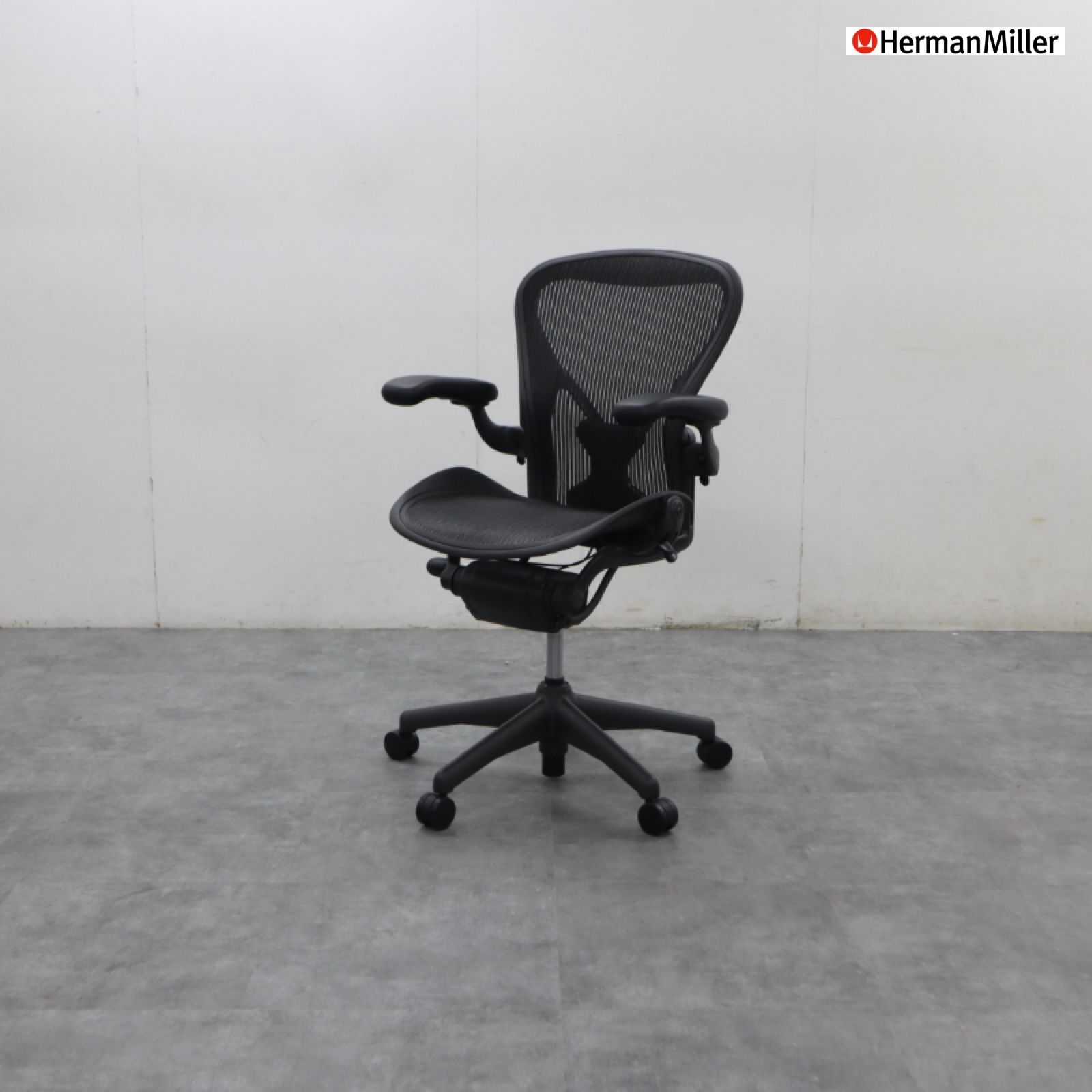 展示品 Herman Miller ハーマンミラー アーロンチェア ポスチャーフィット フル装備 Bサイズ オフィスチェア/キャスターチェア
