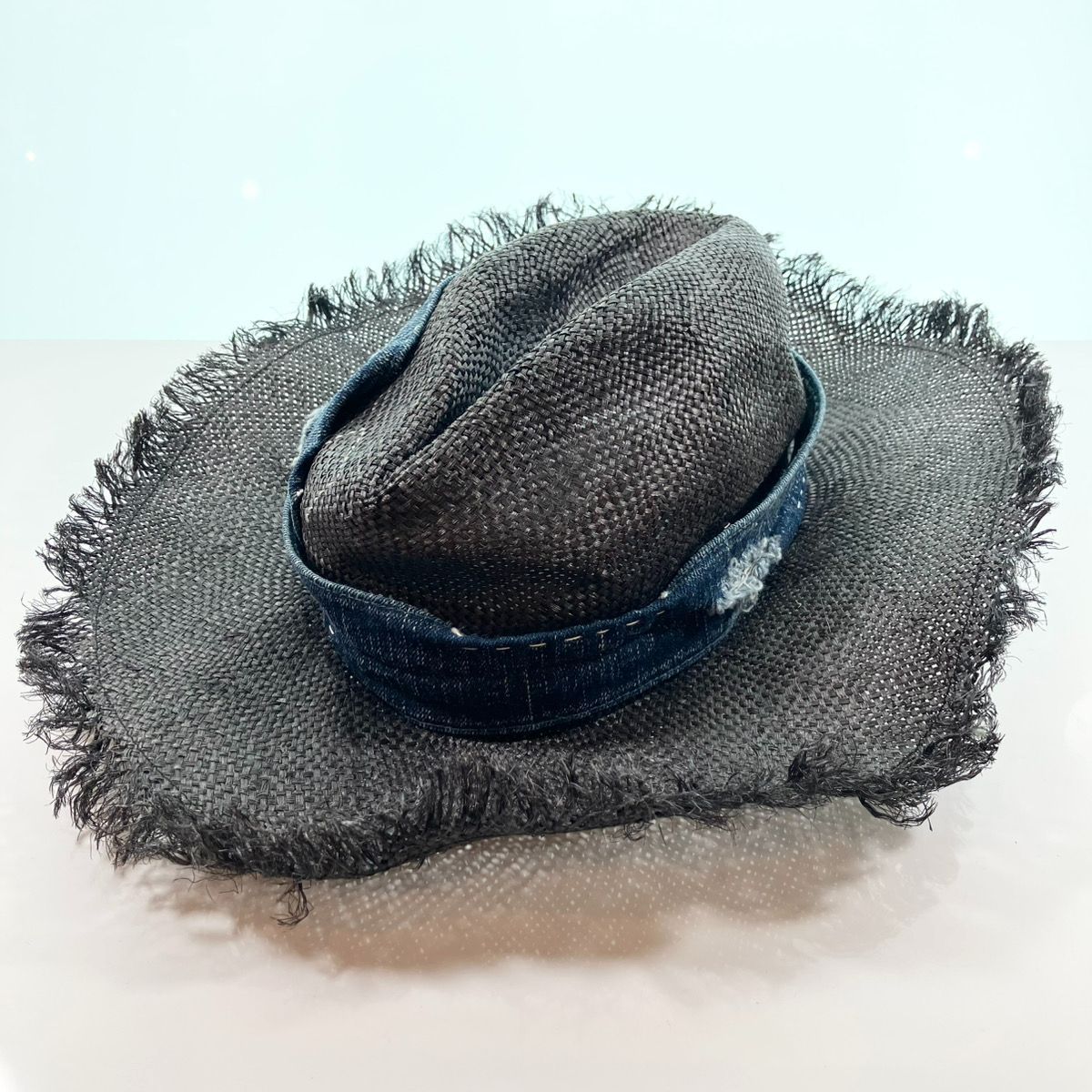 ヴィヴィアンウエストウッド Vivienne Westwood ダメージ加工 デニム パッチワーク フリンジ ハット B-187 6,336円