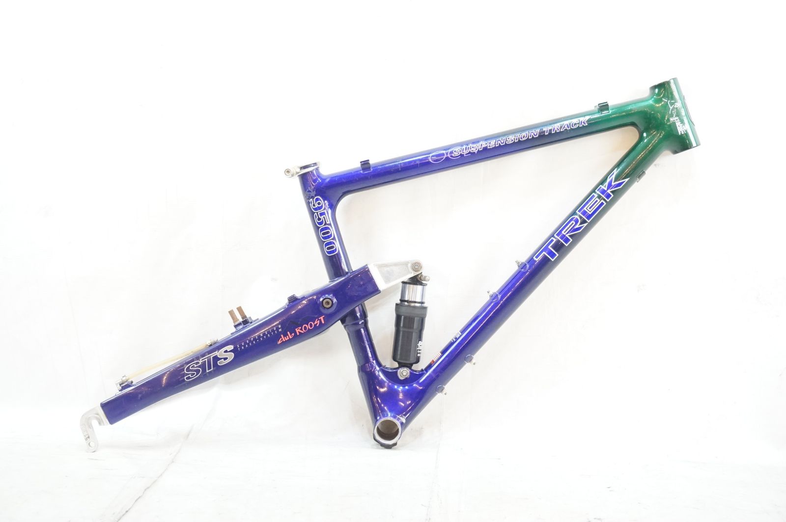TREK 「トレック」 9500 FULL SUSPENSION CARBON 年式不明 フレーム / バイチャリ浦和ベース