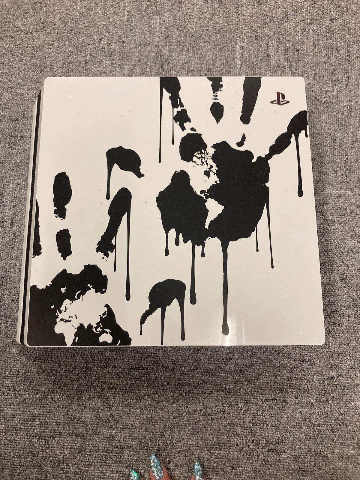 ￥【初期化済・通電動作確認済】SONY ソニー PlayStation 4 Pro DEATH STRANDING LIMITED EDITION 本体 1TB デススト限定【ゲーム機】【3】