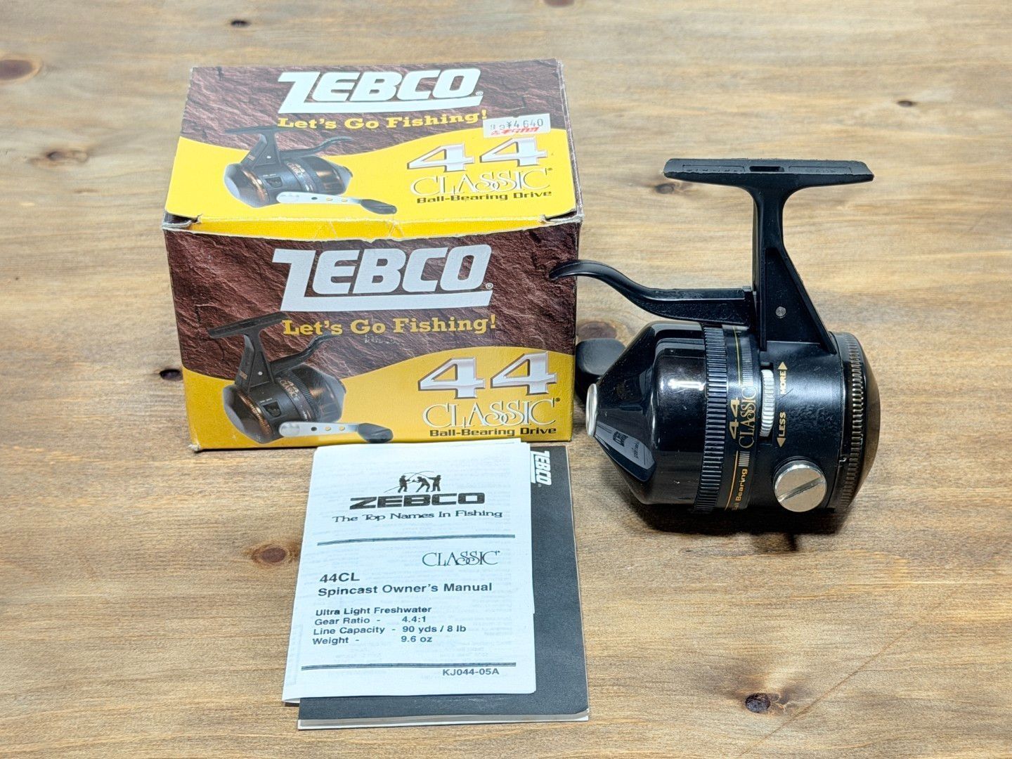ZEBCO 44 CLASSIC 44CL ゼブコ クラシック スピンキャストリール アンダーキャスト クローズドフェイス 箱 取説付 260826