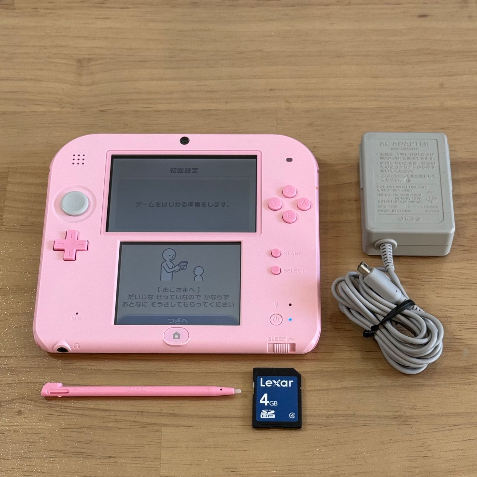 8-166【極美品】ニンテンドー2DS ピンク