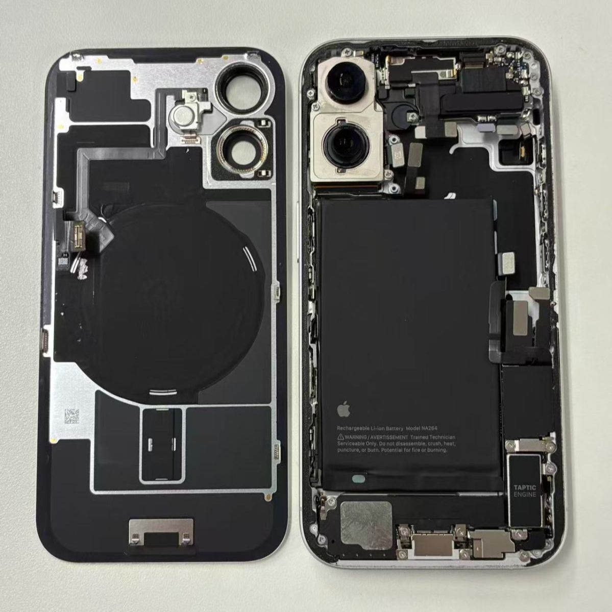 iPhone 16 ホワイト ジャンク品 - メルカリ