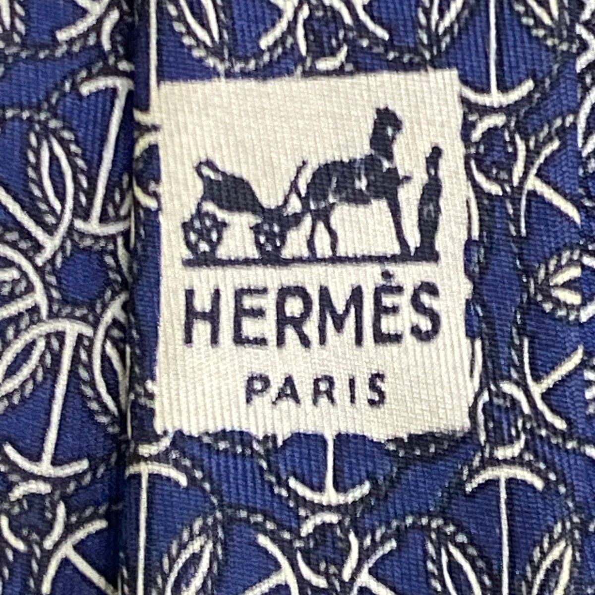 https://assets.mercari-shops-static.com/-/large/plain/2JW3MAFVTm45R56nHBPpAS.jpg@jpg