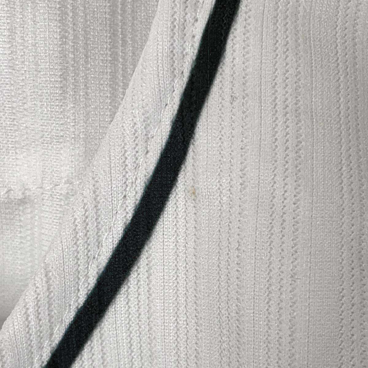 https://assets.mercari-shops-static.com/-/large/plain/2JW3f8LjxTr32J7Uu2ZAG3.jpg@jpg
