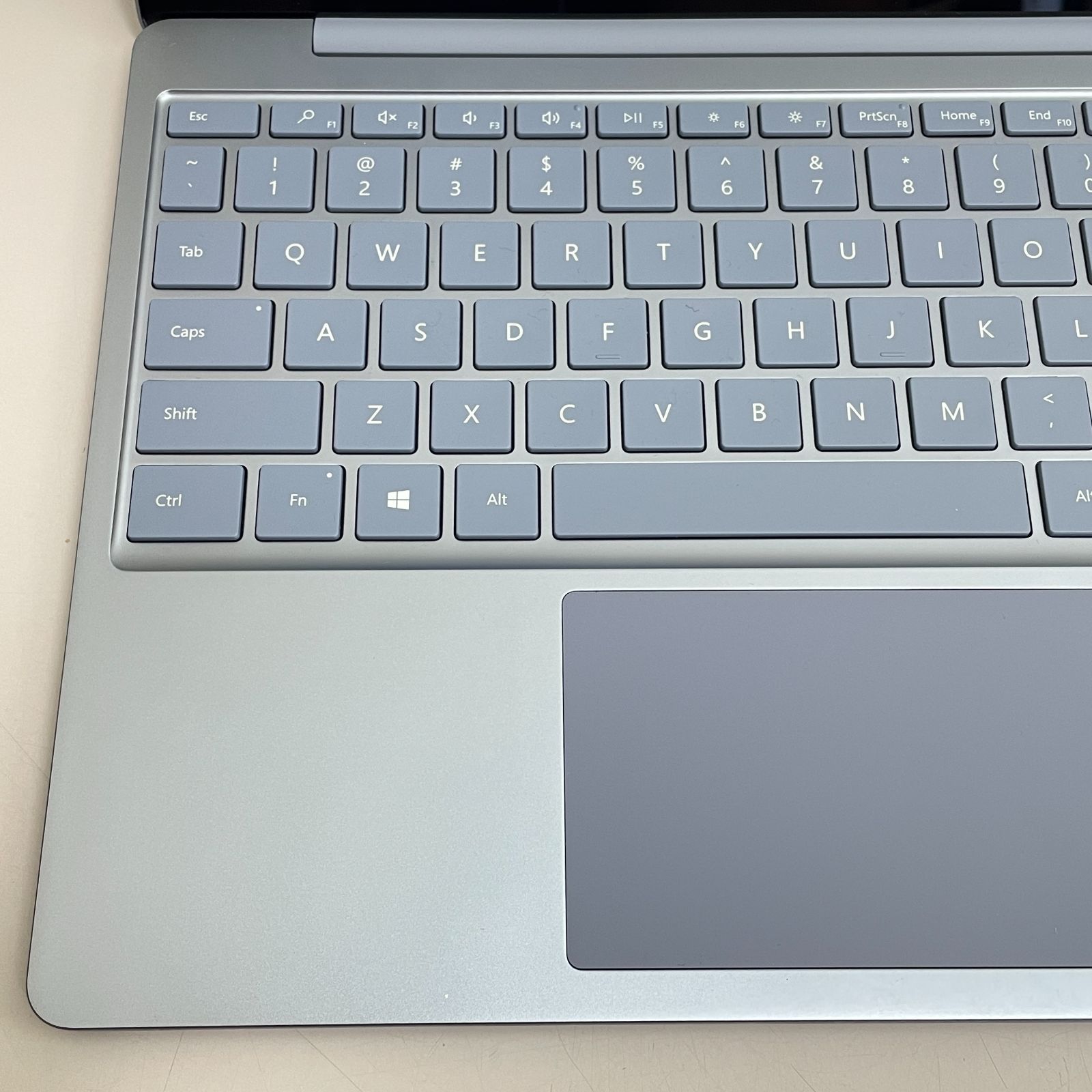 Surface Laptop Go 初代 中古 英語版 8GB/128GB - メルカリ Surface Laptop Go 初代 中古 英語版 8GB/128GB - メルカリ