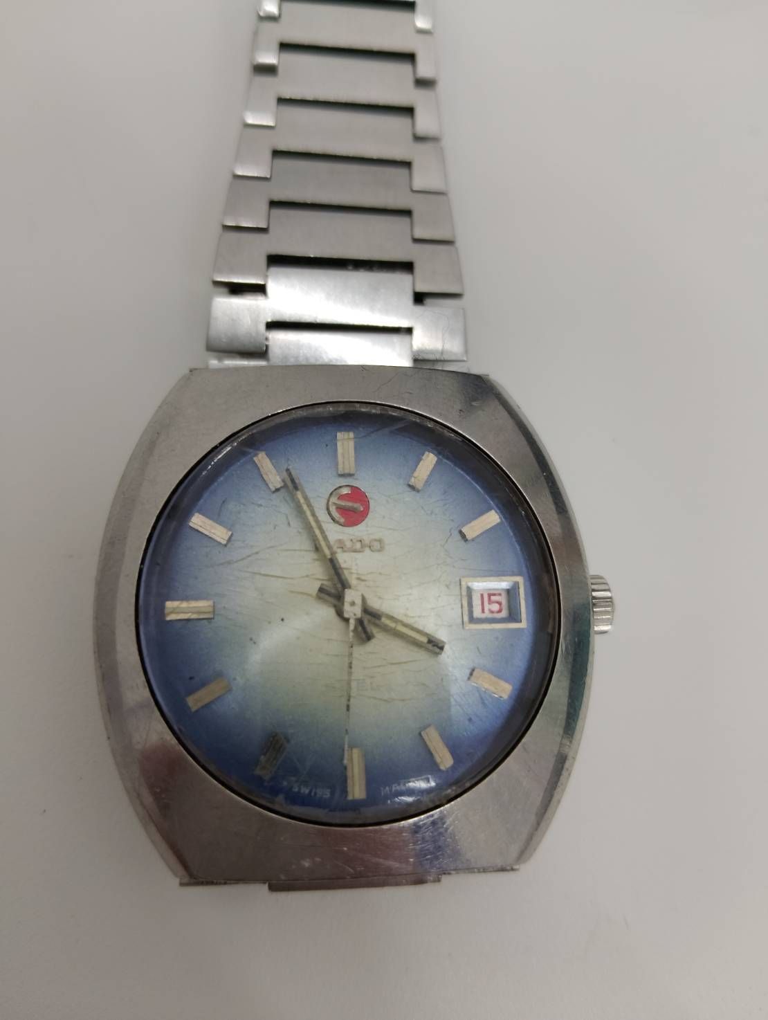 希少　稼働品　RADO　アレス　自動巻　デイト　グラデーション　腕時計 希少】RADO ラドー 自動巻き デイト ブルーグラデーション文字盤