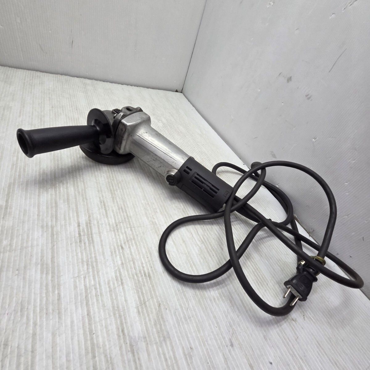 S06624 HiKOKI ハイコーキ G10SHA　100mmディスクグラインダー 研削 研磨 電動サンダー DIY 工具 6,000円