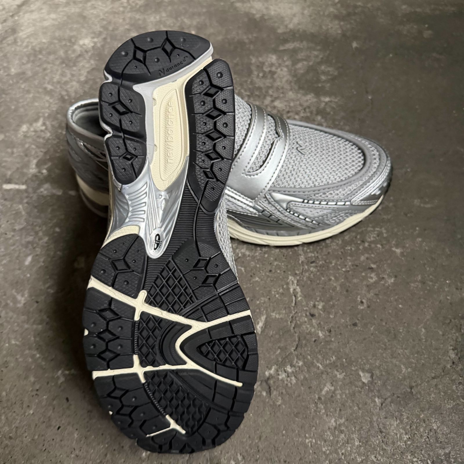 New Balance 1906L ローファースニーカー シルバー 26.5cm
