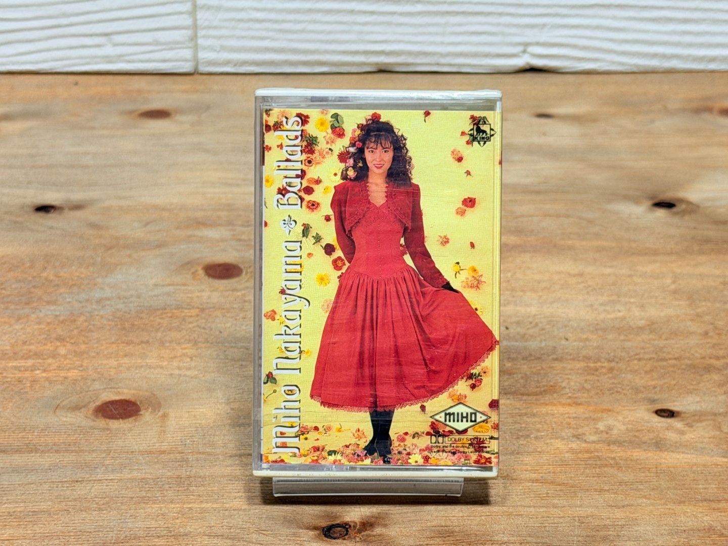 カセットテープ 中山美穂 Ballads バラッズ 歌詞カード付 未開封 シュリンク付き キングレコード 当時物 260826