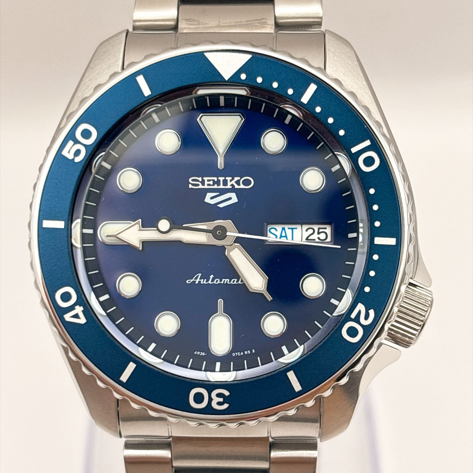新品】 SEIKO 5 スポーツ SRPD51K1 ブルーダイヤル 自動巻き 裏