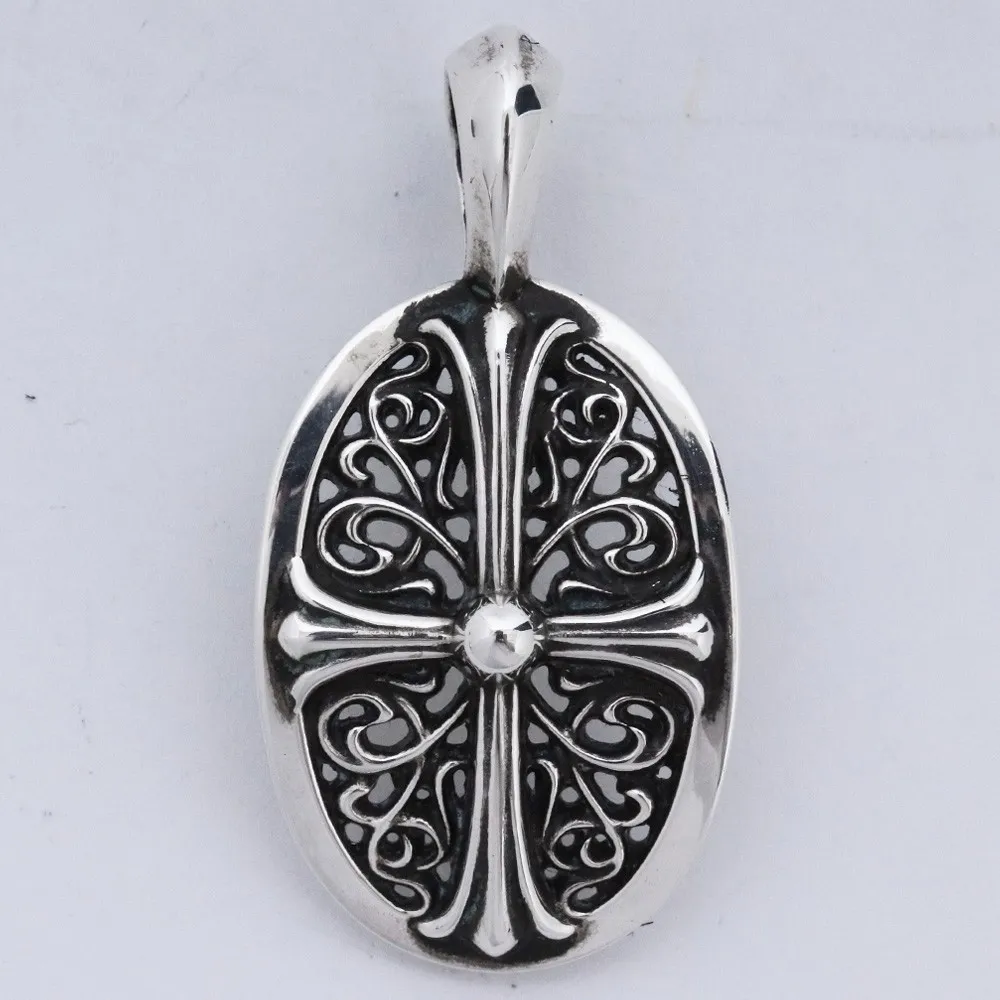Chrome Hearts ペンダントトップ シルバー CHROME HEARTS クラシック オーバル ペンダント トップ シルバー(未