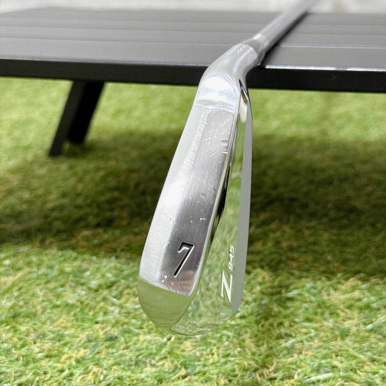 名器 スリクソン SRIXON Z945 7番アイアン 単品 マッスルバック DG DST
