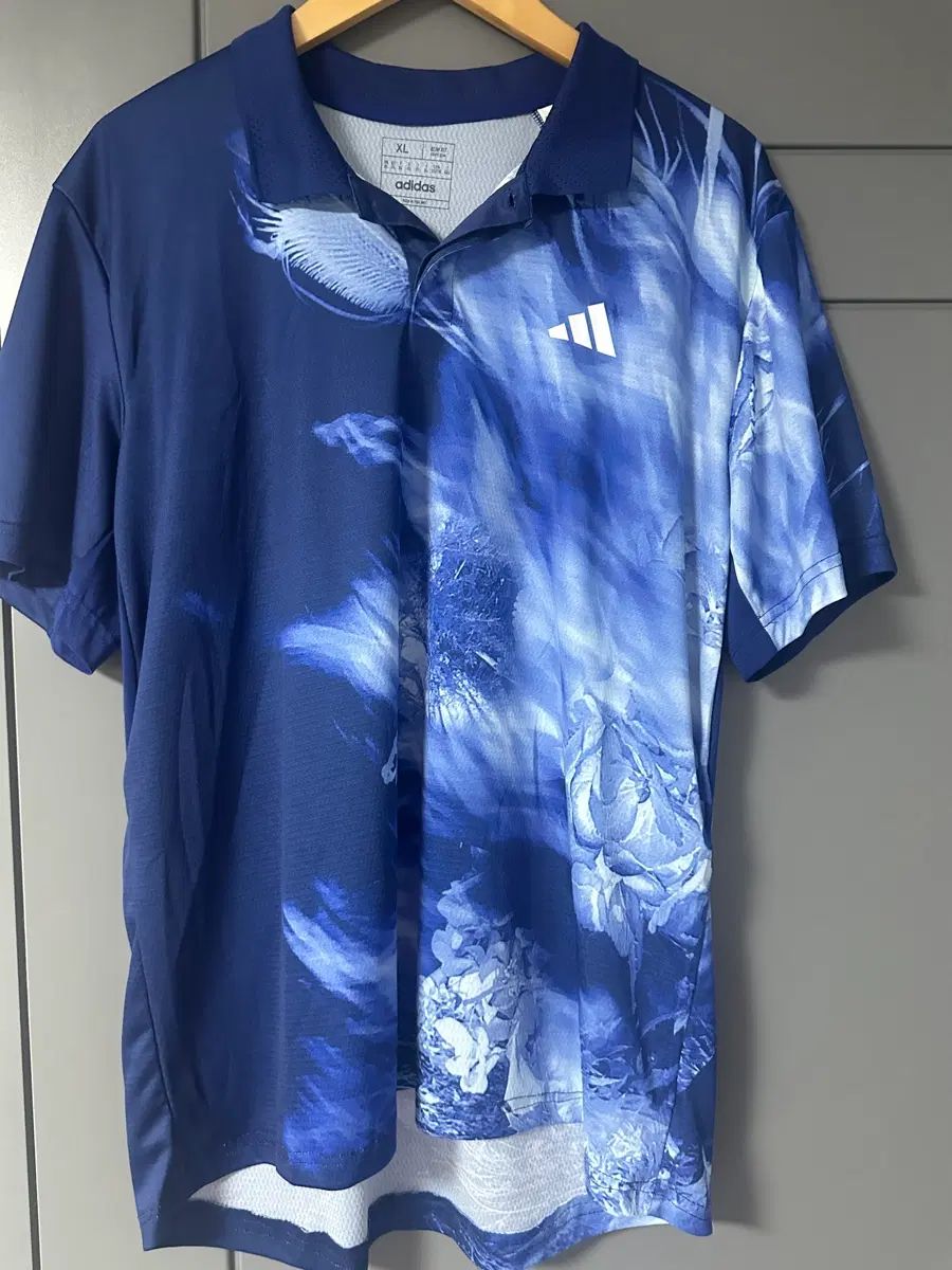 ナイキ アディダス テニス 衣料 出品