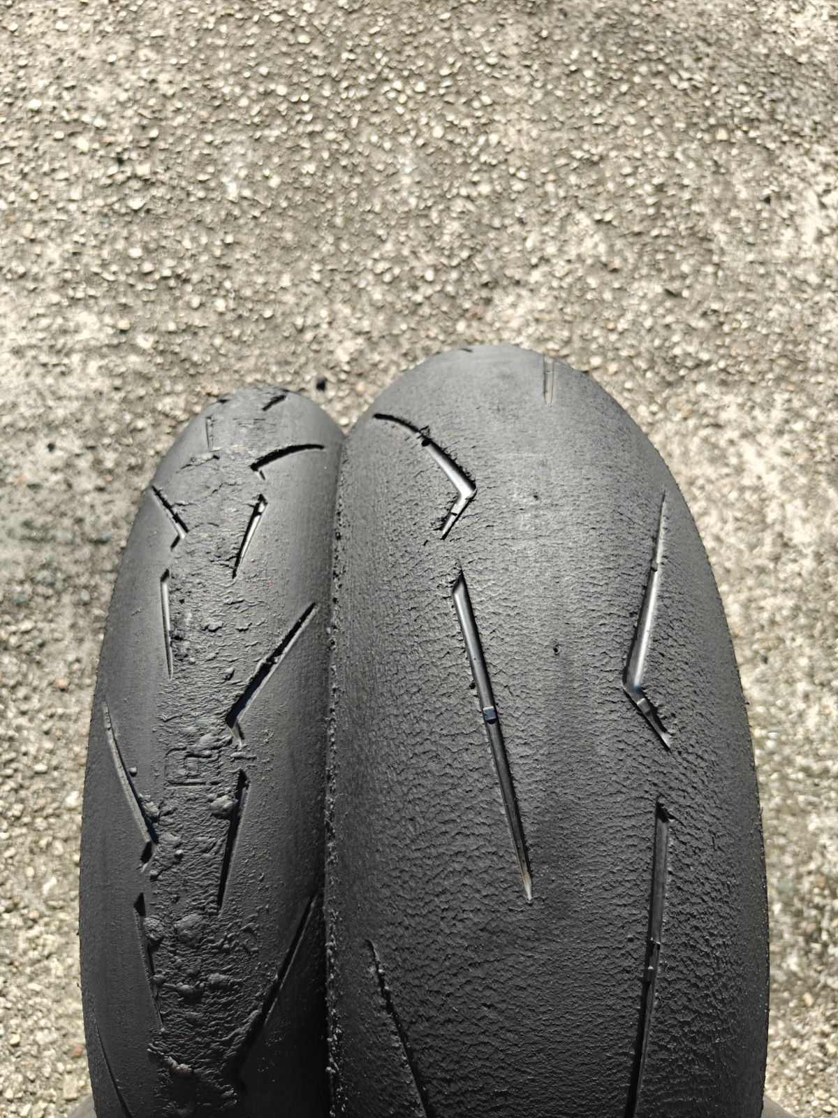 ピレリ スーパーコルサV4 前後セット 120/70R17 180/60R17 610