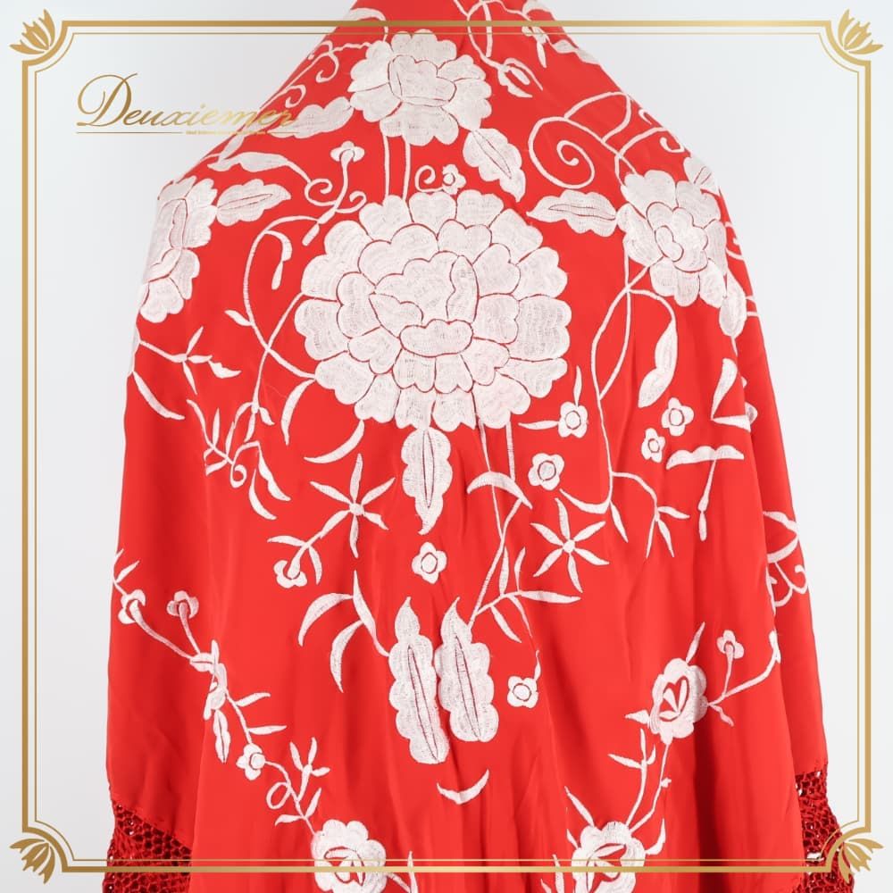 フラメンコ 衣装 マントン シージョ レッド系 ホワイト系 赤 白 刺繍 フレコ フリンジ 花柄 四角 スクエア 大判 発表会 ダンス パーティ レッスン 小物 小道具 舞台 舞台衣装 衣装小物 ステージ 民族衣装
