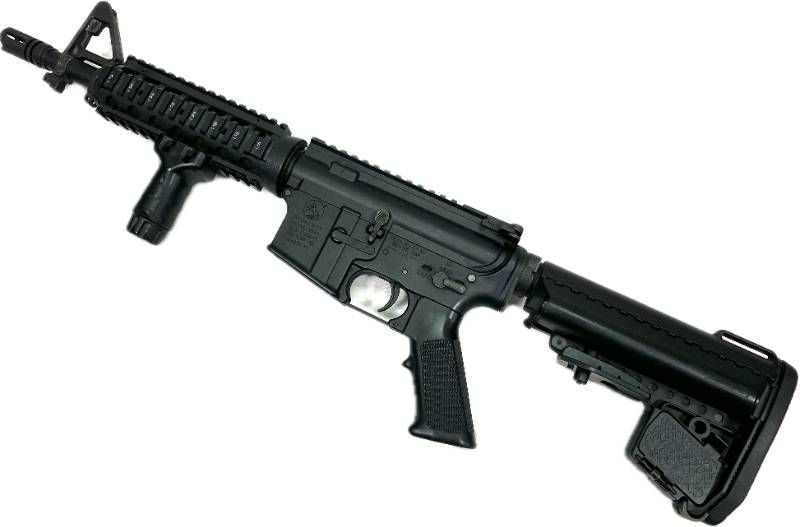 東京マルイ CQB-R ブラックモデル No.08 次世代電動ガン M4 18歳以上 SOPMODバッテリー3本 マガジン4本 箱 取説付