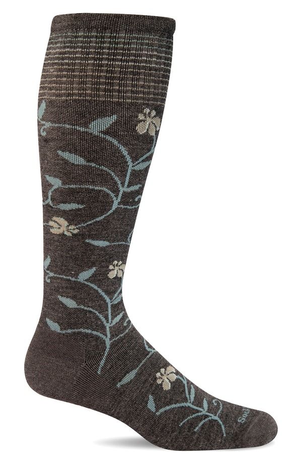 ソックウェル レディース アンダーウェア 靴下 SOCKWELL Full Sun Wide Calf Compression Socks Charcoal チャコール