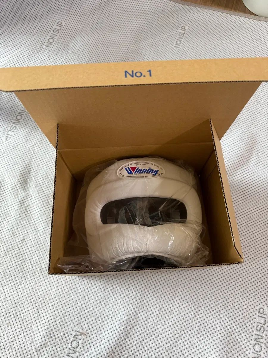 ウィニング ヘッドギア 白 L