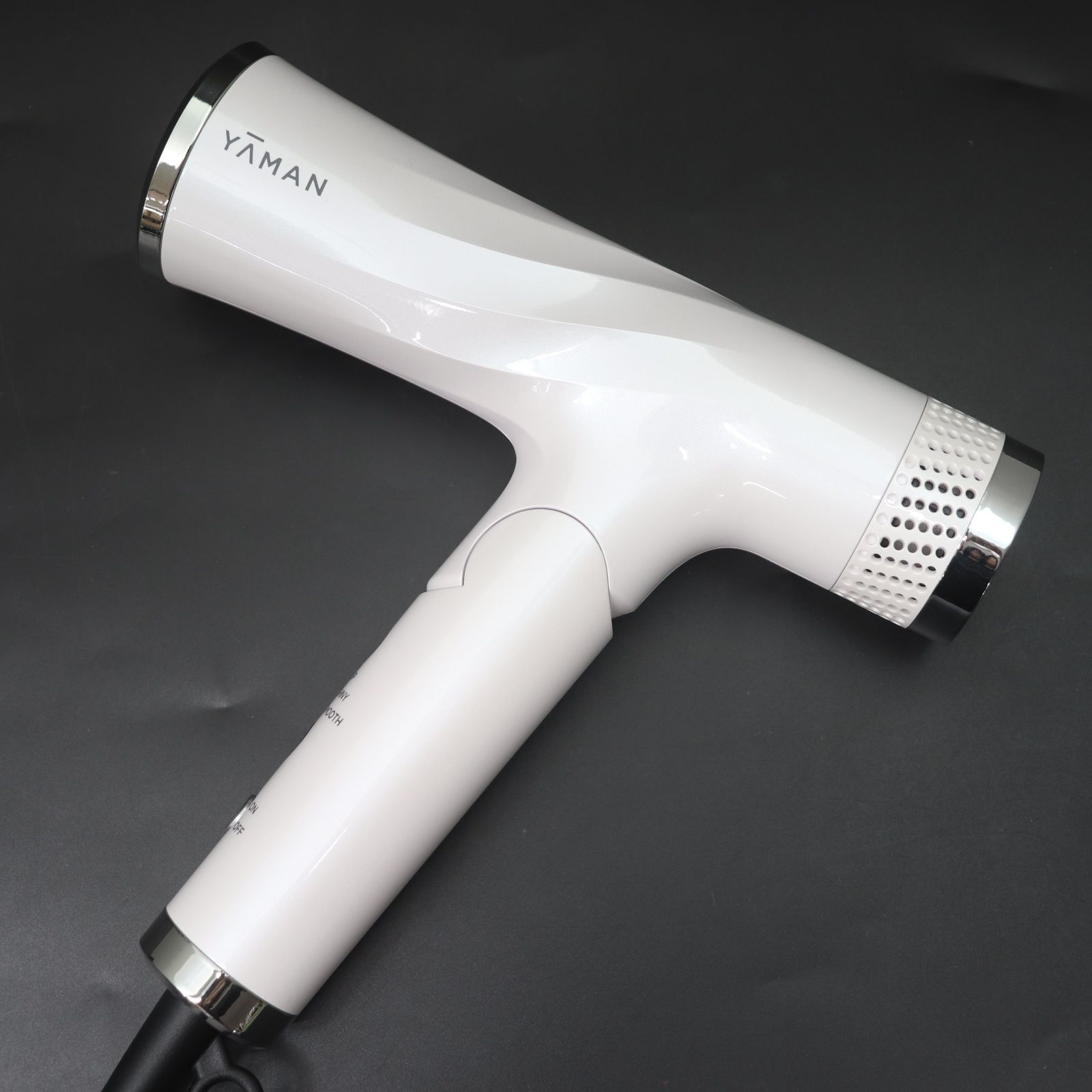 YAMAN ヘアドライヤー ホワイト 未使用 ITSUI507OQ8M 新品 未使用 YAMAN ヤーマン リフトドライヤー スマート