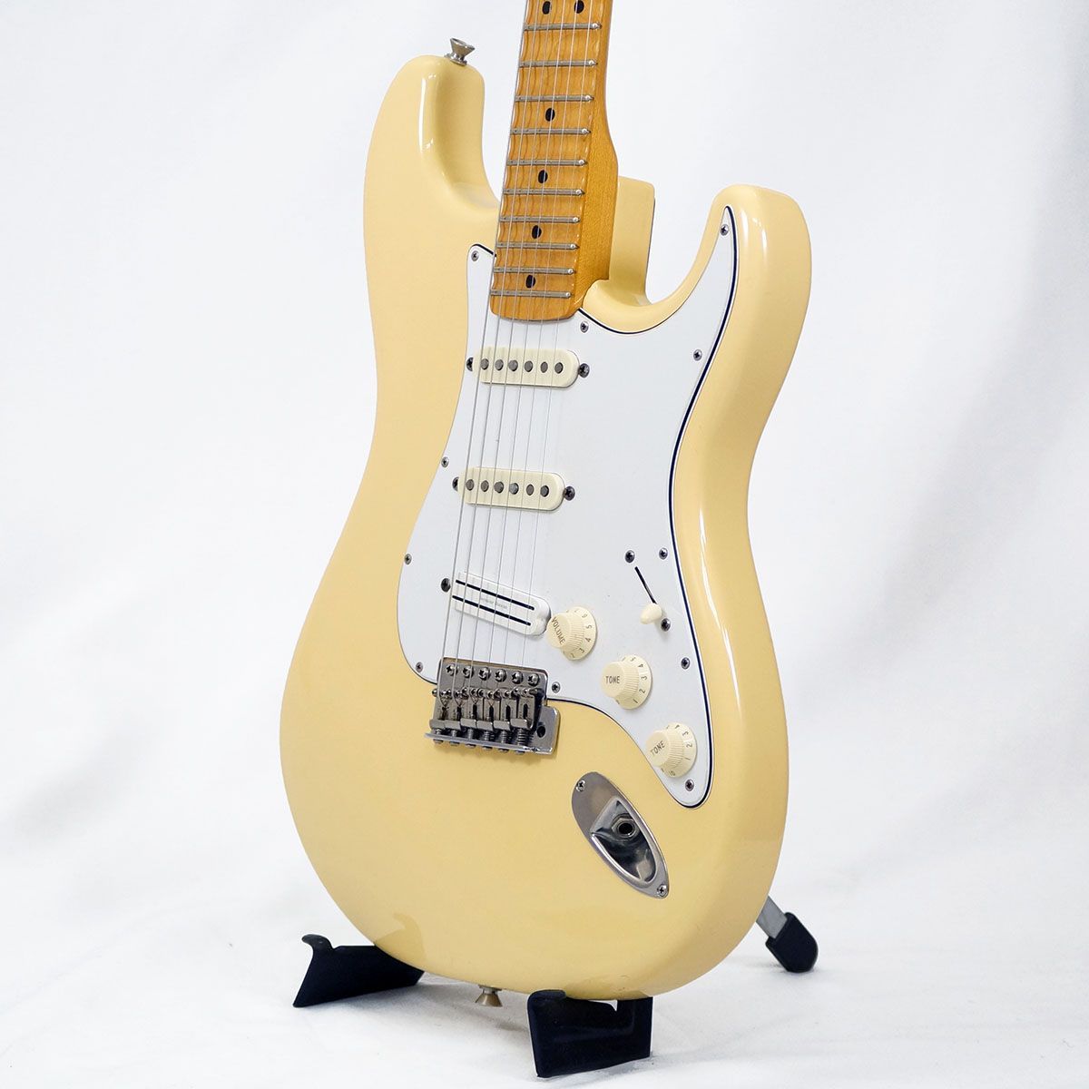 Fender Japan ST68-185YM 