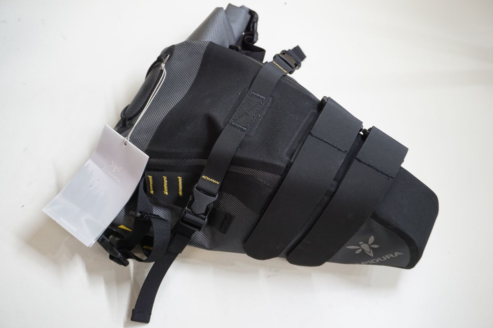 APIDURA 「アピデュラ」 SADDLE PACK 14L サドルバッグ / バイチャリ大宮店