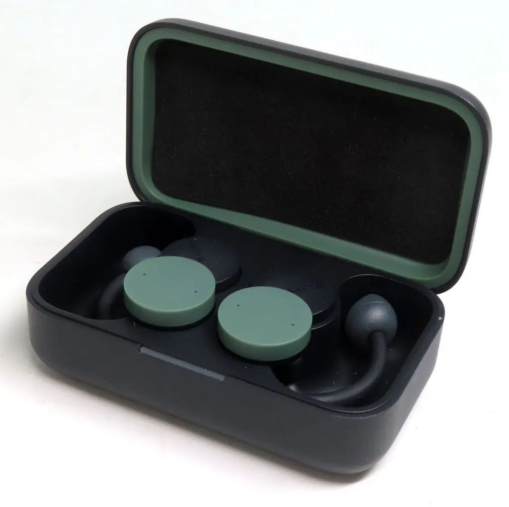 【中古】ヘッドフォン NTTソノリティ Bluetooth 完全ワイヤレスイヤホン nwm Dots (モスグリーン) [MBE002GA] 7,004円