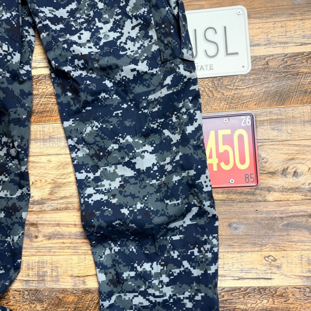 08年 米海軍実物 U.S.NAVY NWU Type I デジタルカモ ワーキングパンツ