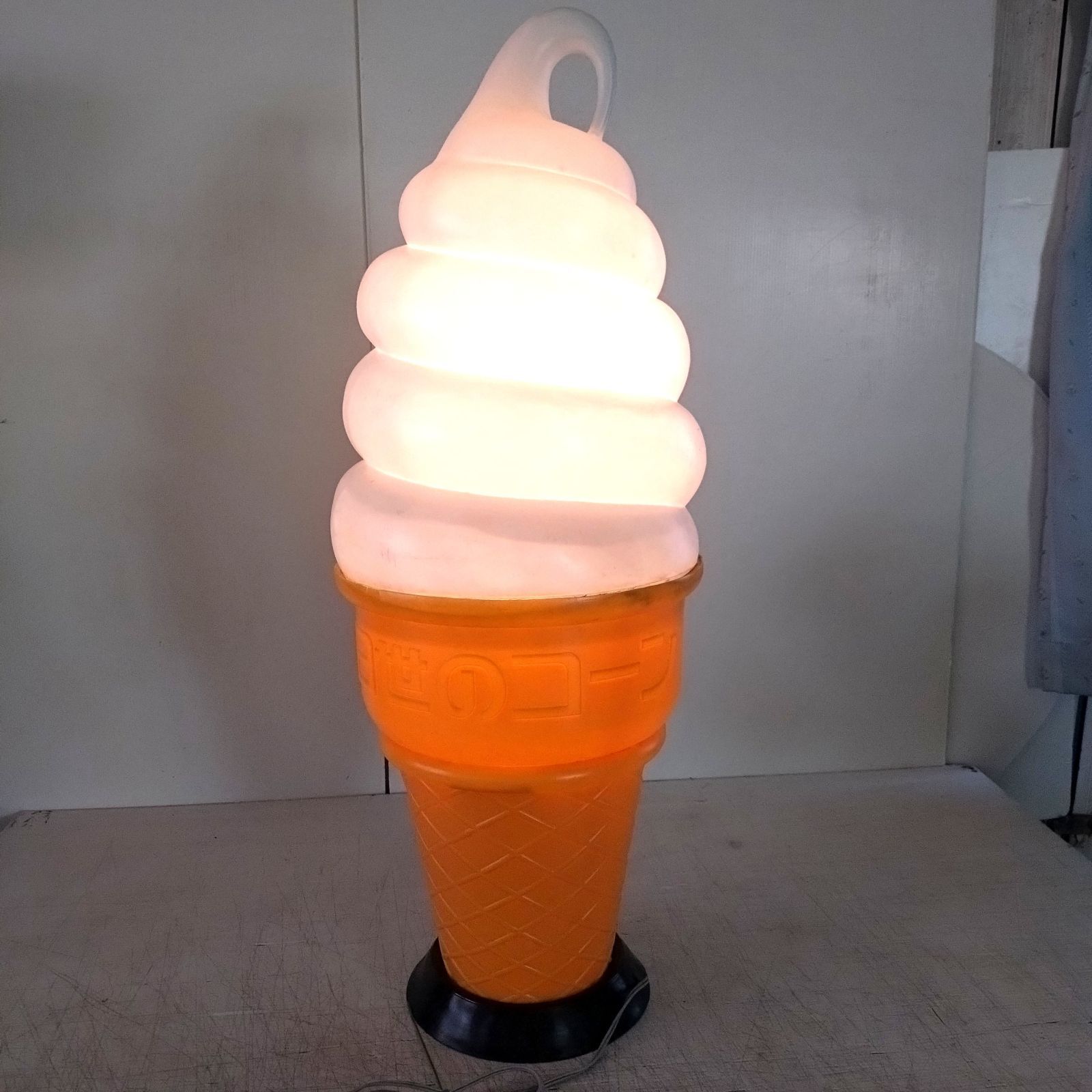 ソフトクリーム 看板 ディスプレイ 店舗用 ソフトクリーム 看板 店舗用 ディスプレイ 照明 - メルカリ