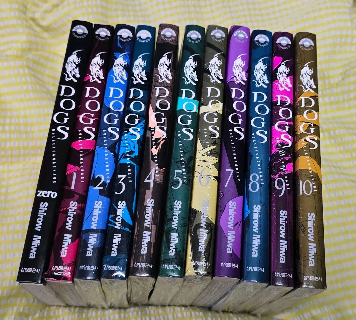 독스 美 シロ DOGS 0 - 10 巻 / zero 一部 未開封