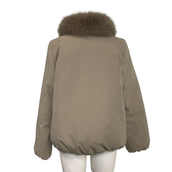 https://assets.mercari-shops-static.com/-/large/plain/2JWBEtgzK3Sse5LGXGEeRi.jpg@jpg